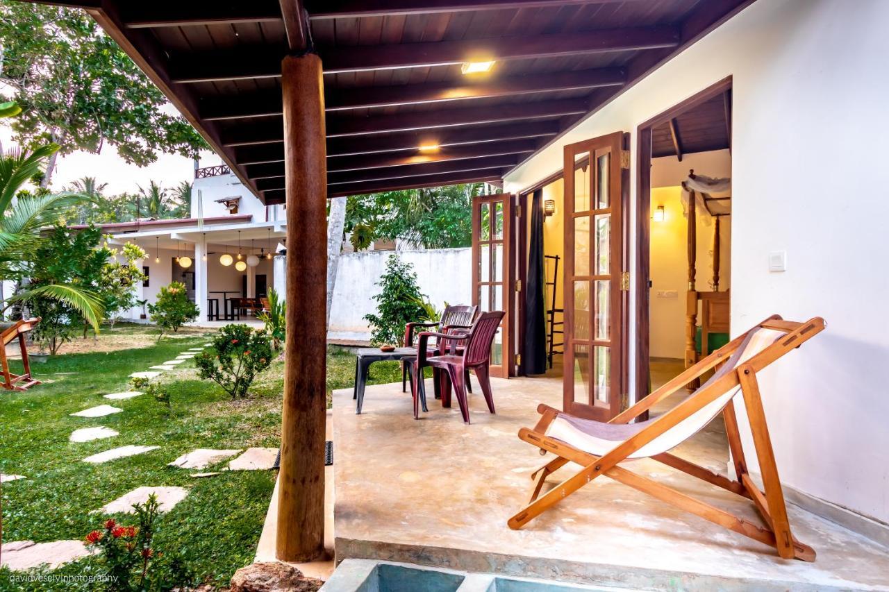 Dorian Guest House And Restaurant Weligama Exterior foto